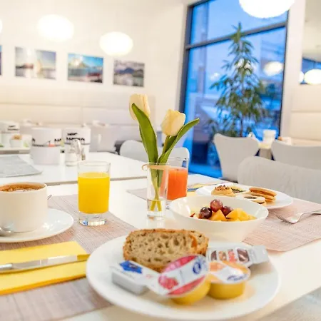 Hotel City Lugano Лугано