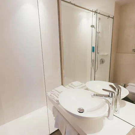 Hotel City Lugano Лугано