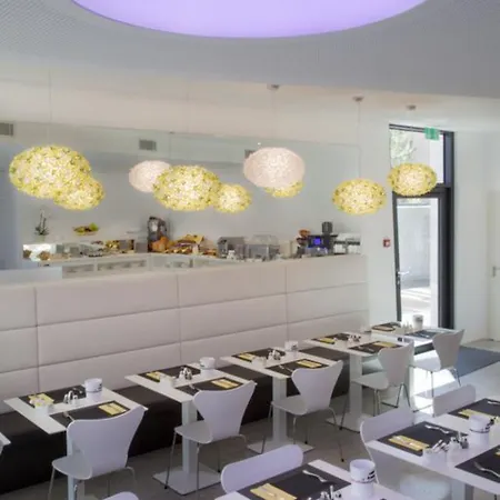 Hotel City Lugano 4* Лугано