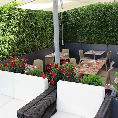 Готель Hotel City Lugano 4*