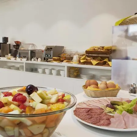 Hotel City Lugano 4* Лугано